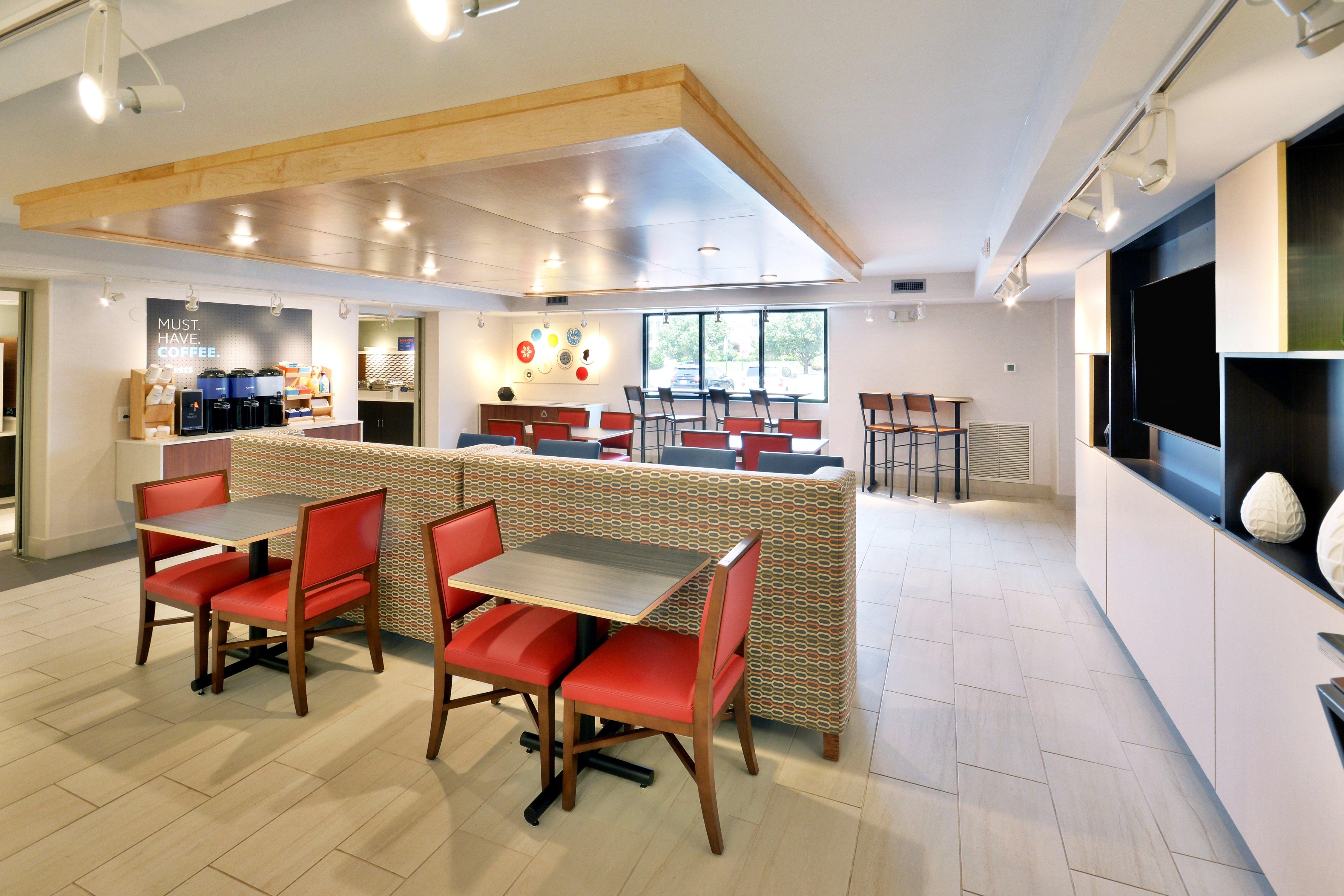 Holiday Inn Express Danville By Ihg מראה חיצוני תמונה