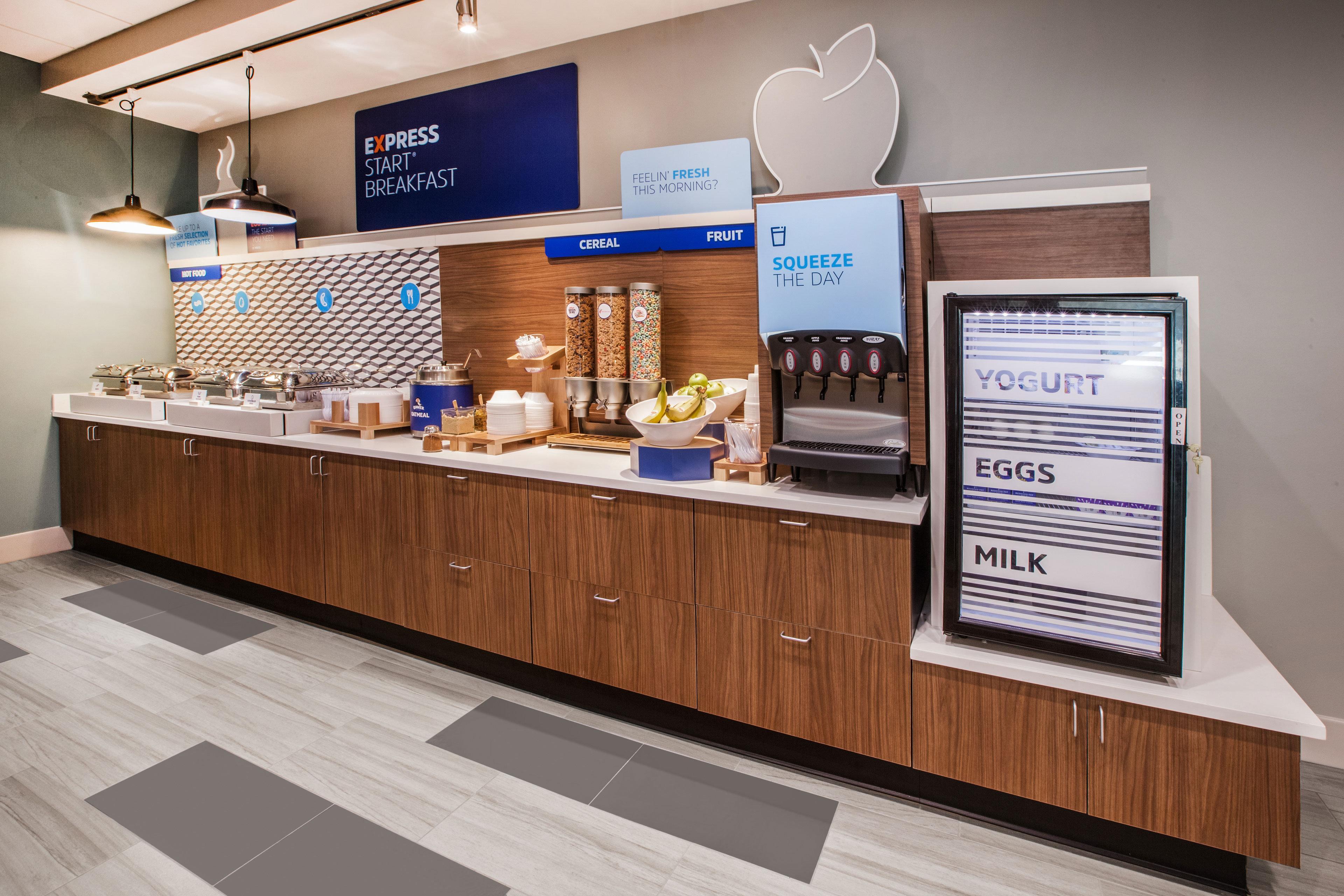 Holiday Inn Express Danville By Ihg מראה חיצוני תמונה
